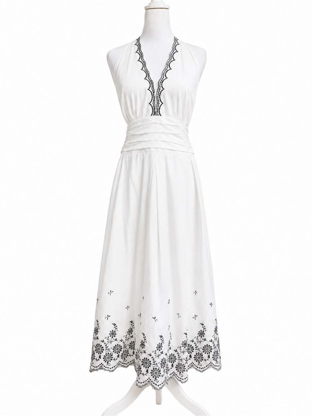 Dressbarn 22W White Halter Maxi Dress Black Floral Embroidered Boho